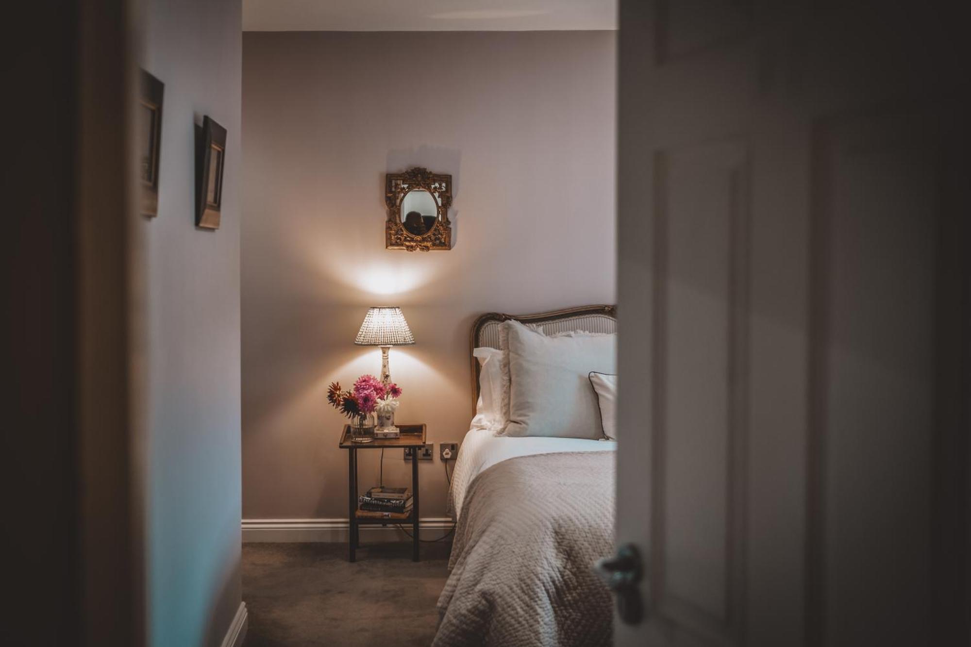 The Hare & Hounds Inn Bowland Bridge Εξωτερικό φωτογραφία