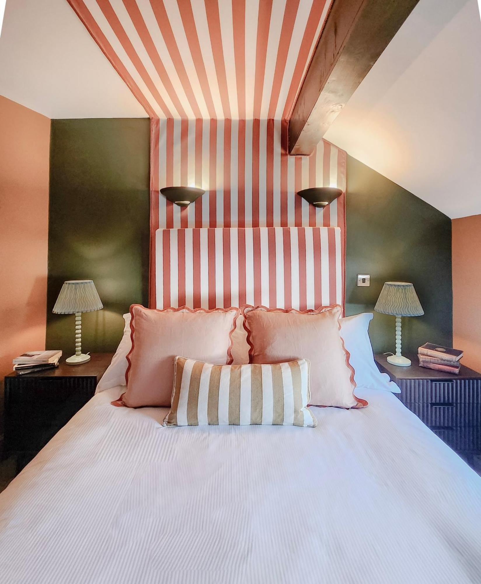 The Hare & Hounds Inn Bowland Bridge Εξωτερικό φωτογραφία