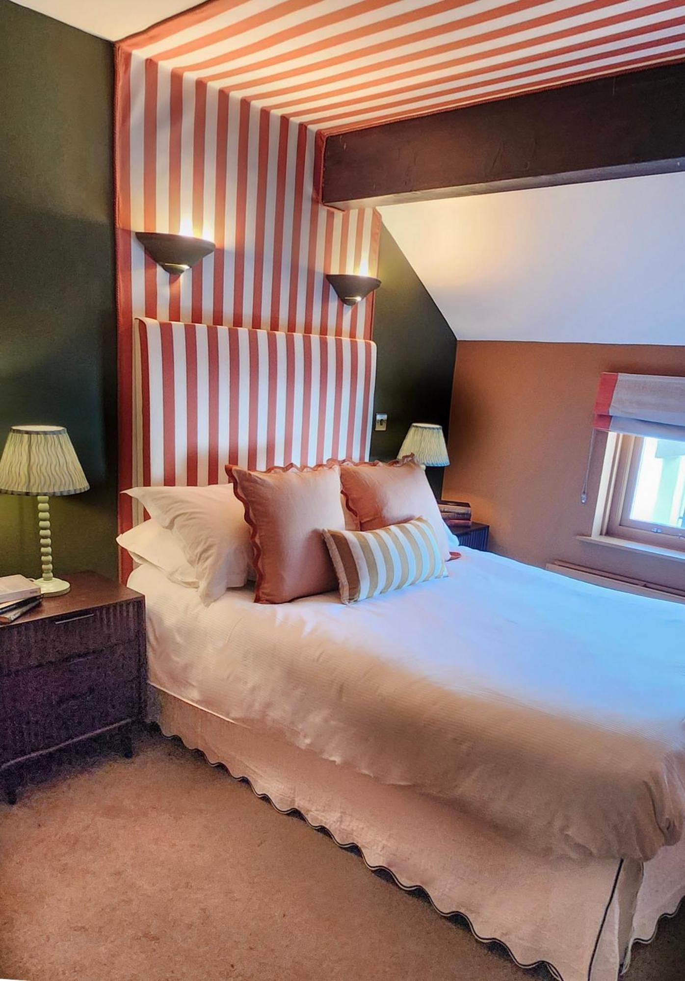 The Hare & Hounds Inn Bowland Bridge Εξωτερικό φωτογραφία